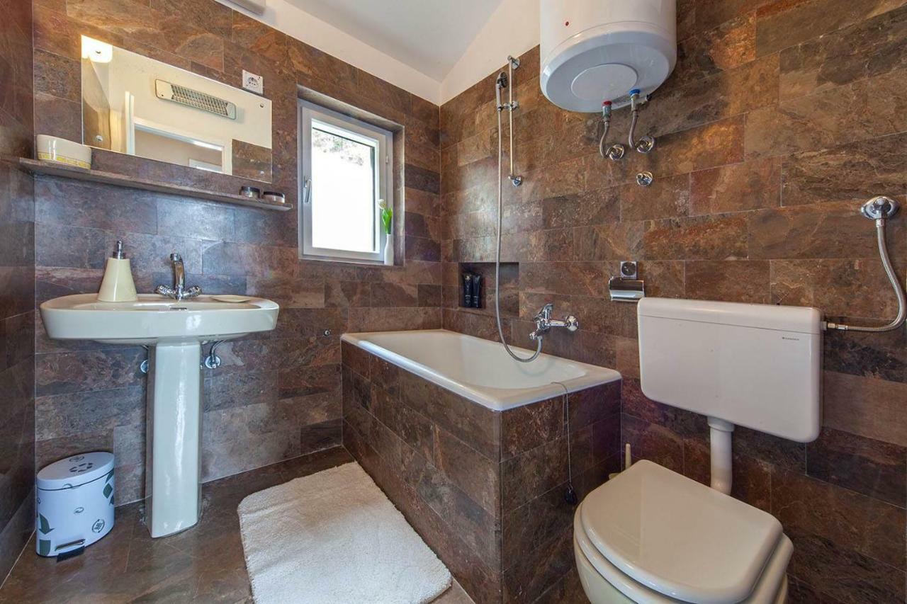 Villa Skalinada, 8 Persons, Private Pool, Baška Voda Exterior foto